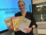 BEST I VERDEN: Norske bildebøker har høy kvalitet, sier universitetslektor Julie Nordahl. Foto: Astrid Borchgrevink Lund.